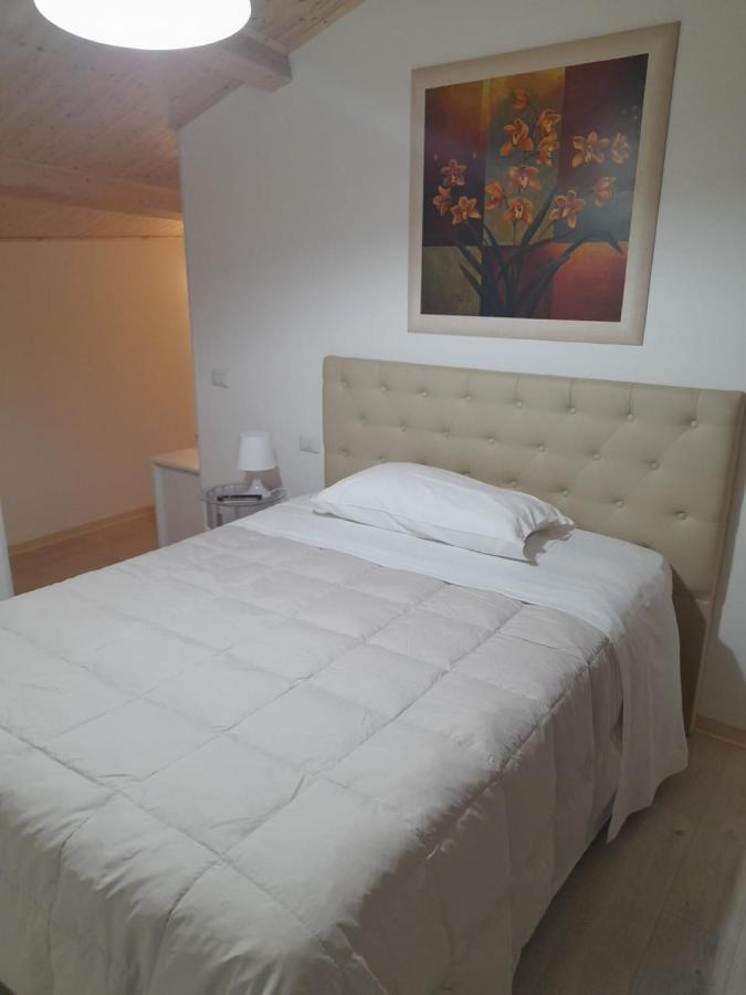 סירקוזה Medusa Rooms & Spa מראה חיצוני תמונה