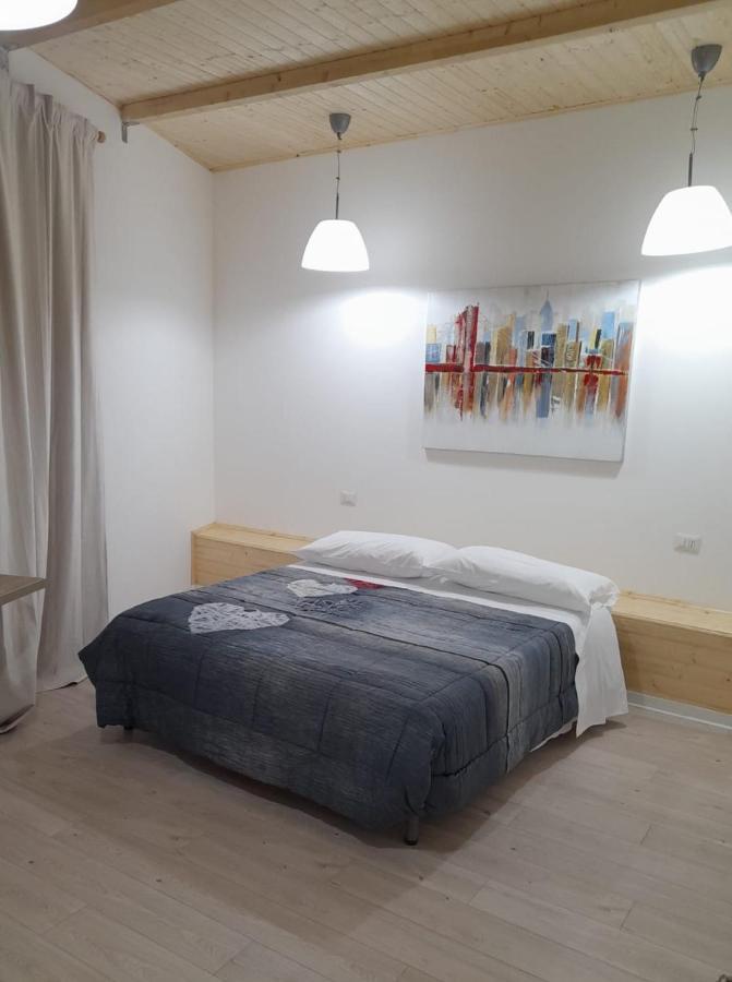 סירקוזה Medusa Rooms & Spa מראה חיצוני תמונה